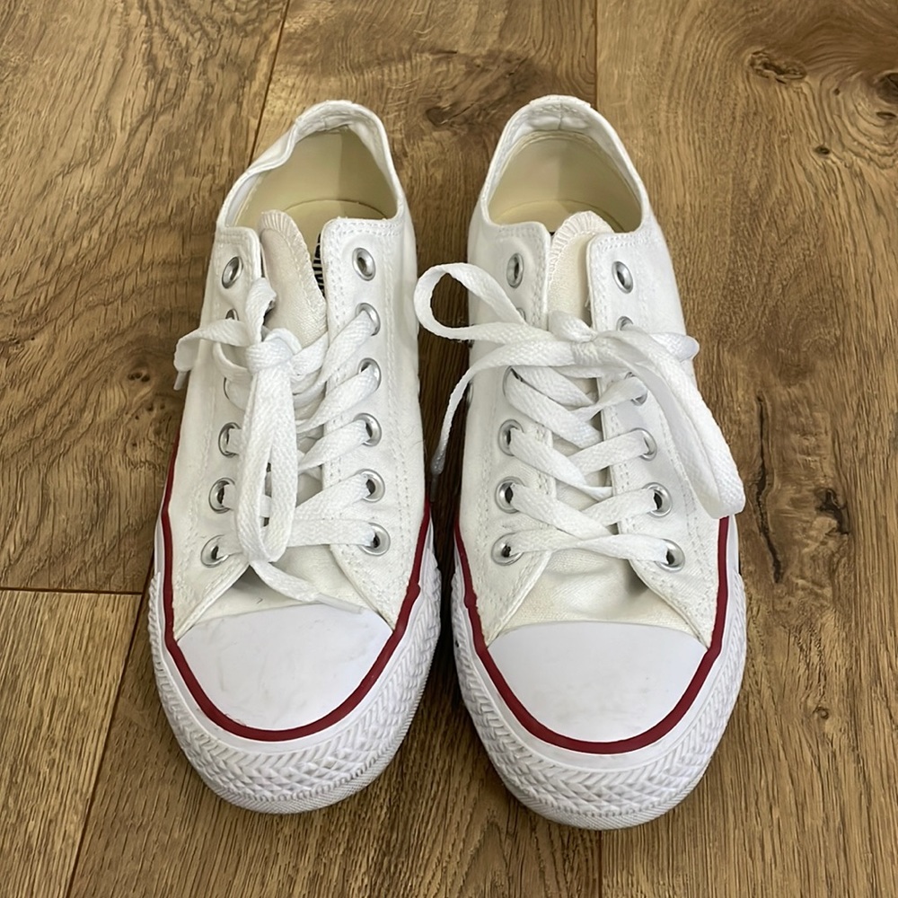 Low top converse